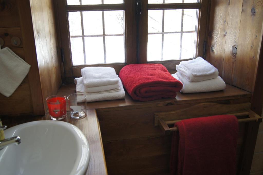Chalet Lavis Trafford Bed and Breakfast Bramans Camera foto